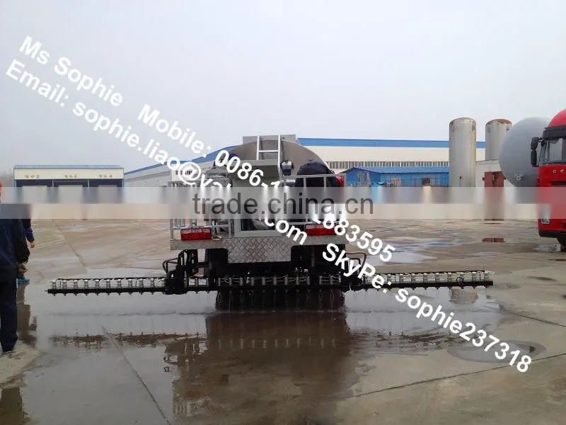 Dongfeng 4000L Asphalt Sprayer / Bitumen Sprayer Truck , bitumen emulsion sprayer