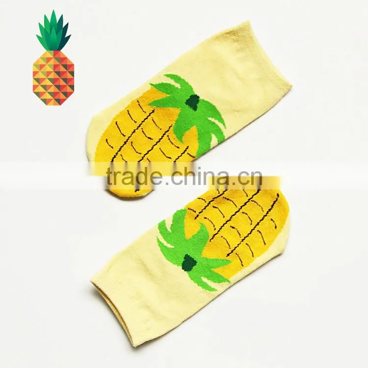 2015 Top Selling Fruits And Vegetables Pattern Fashion Socks Creative Winter Socks Custom Print Socks