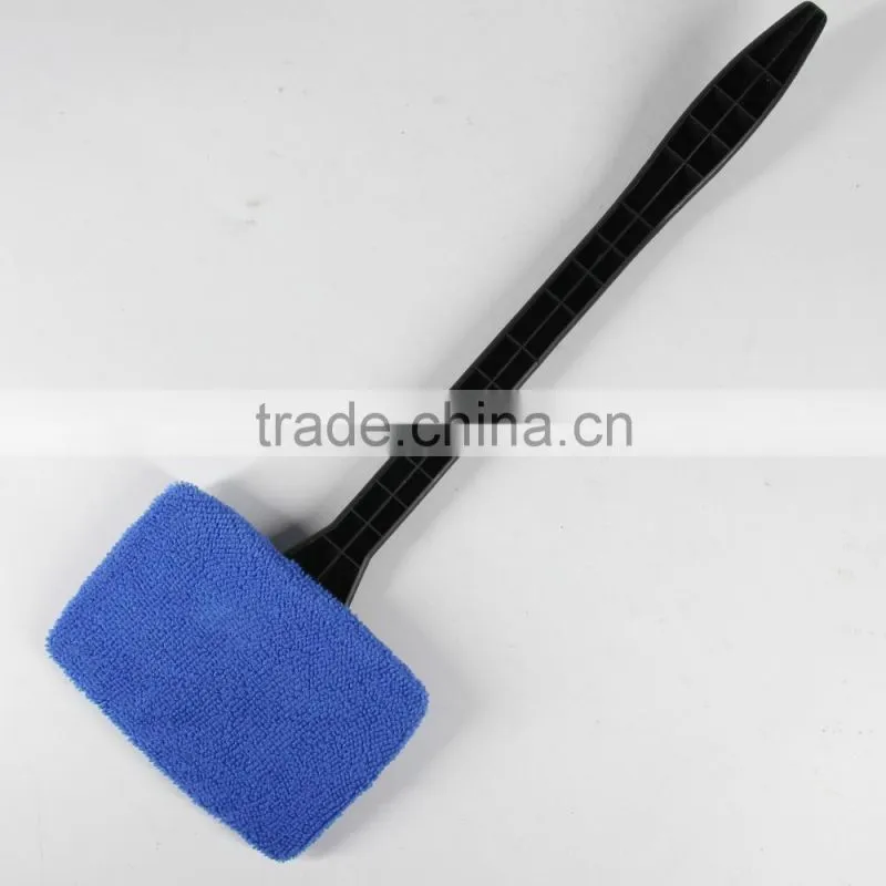 car windshield wiper