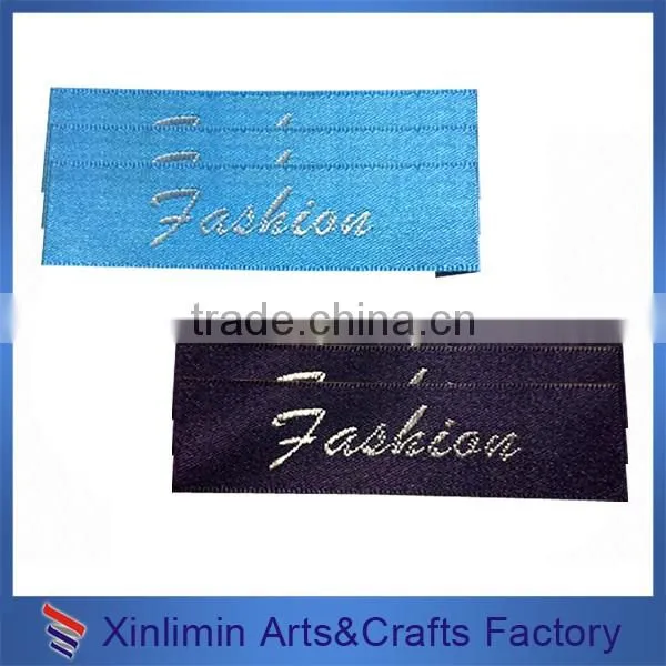 2016 New factory direct charm woven labels