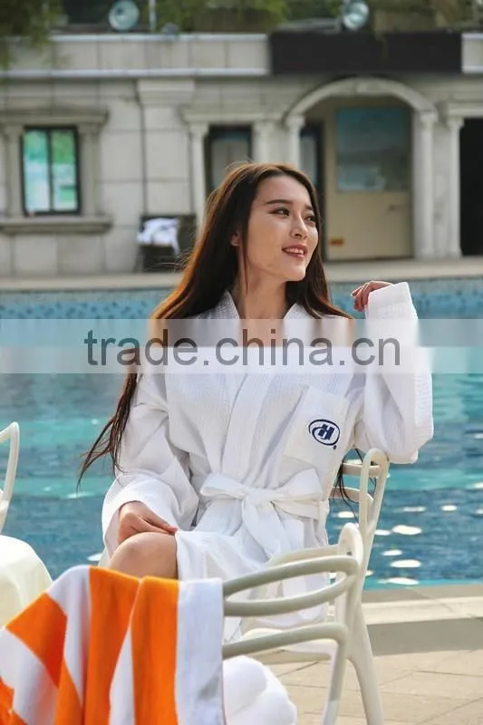 Hot selling products the wholesale waffle bathrobe