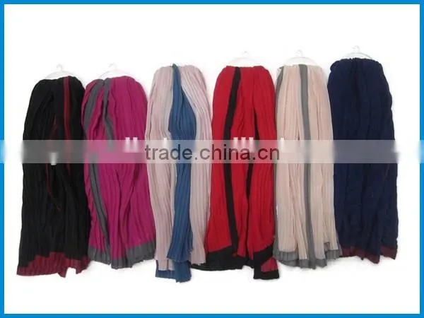 Elegant women's fashion two tone crinkled viscose scarf