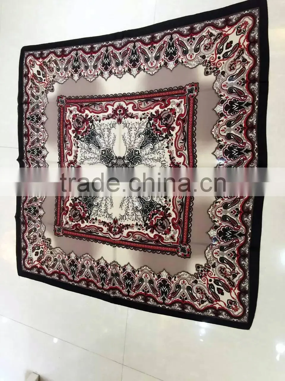 Popular silk muslim square scarf (Very beautiful,not slide)