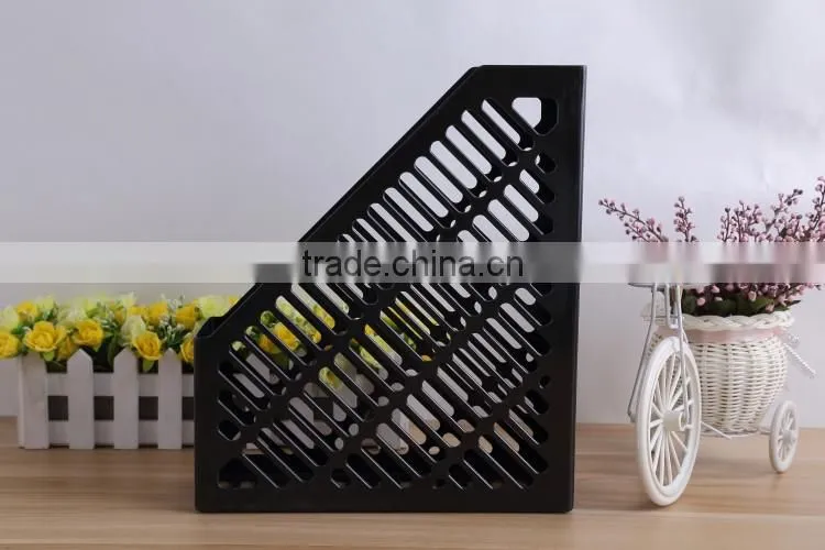 Special plastic injection moulding magazine holder