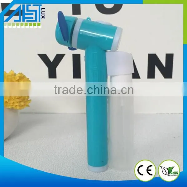 2015New Design Supplies High-quality Water Spray Battery Operated