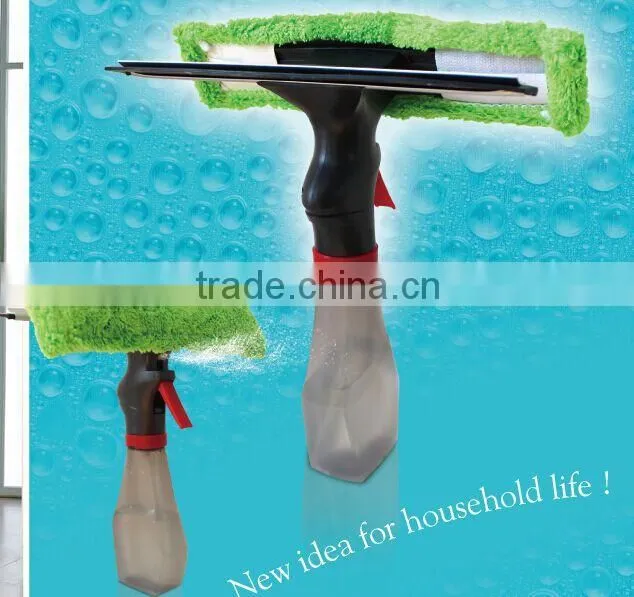 Green Spray Window wiper