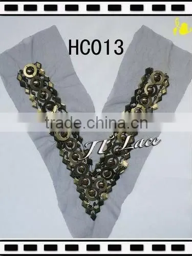 Beaded applique trim
