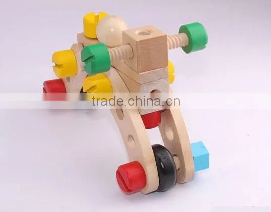 Hot sale item --- 30 pieces changeable nut building blocks car