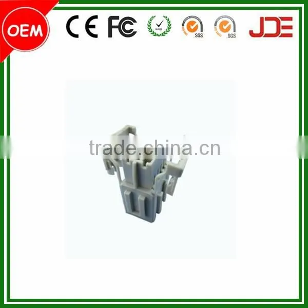 6098-0248 AMP type 8 pin PBT male automotive connector