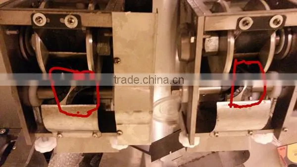 China pelmeni maker machine with best price/ Dumpling machine/ samosa machine