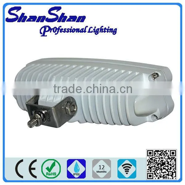 2014 New Product!!! CREE18w car spot light IP67 CE RoHs driving light led tractor working lights for ATV,SUV,Truck