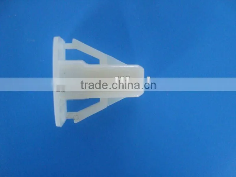 door panel auto plastic rivet
