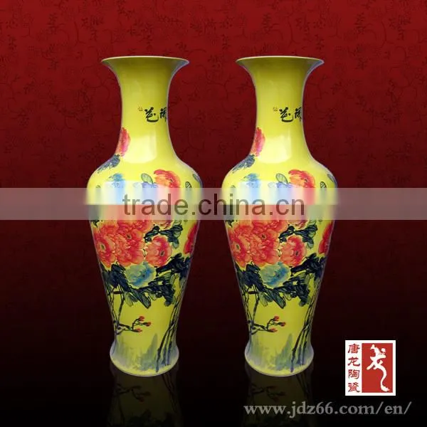 Jingdezhen luxury designhand painted yellow color flower vase