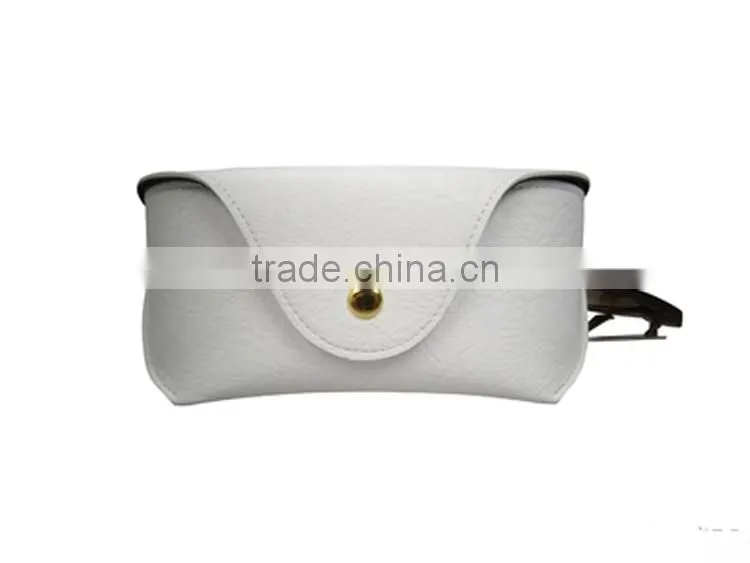 Trendy engraved glasses case