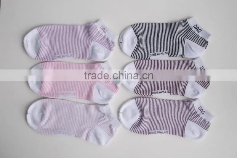 customized socks with logo