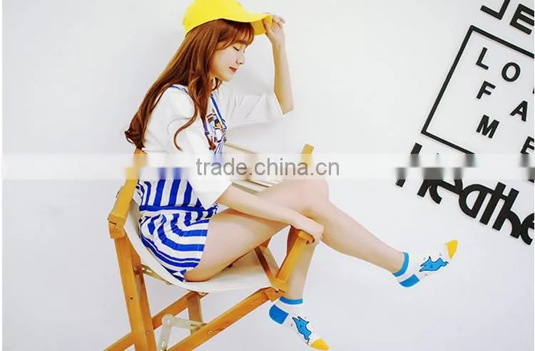 Hot! Factory Outlet Cotton Women being express it in fresh Socks, sports leisure beautiful Cartoon Tube Socks