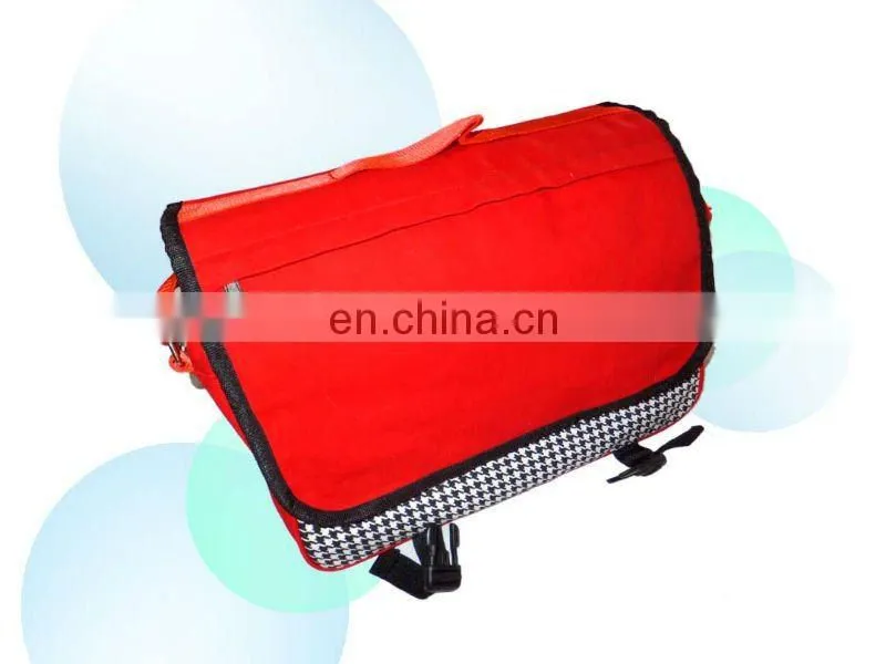 Canvas Messenger Bag