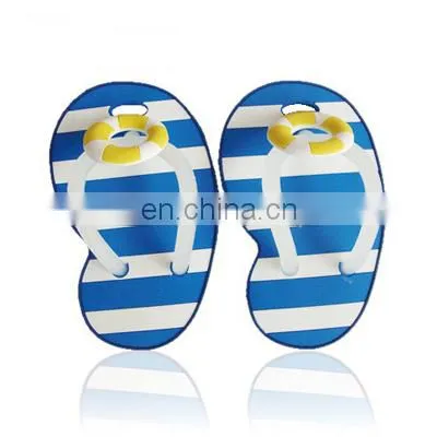 Slipper shaped golf bag tag