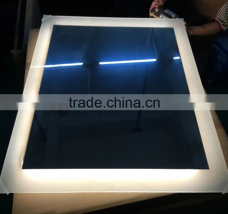 Modern Design Illuminated Feature Bathroom LED Backlit Mirror