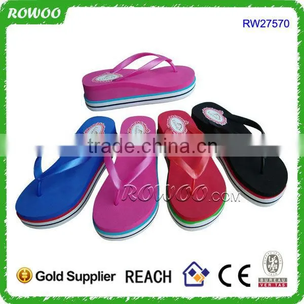 Latest new design fashion lady slippers, massaging slippers for women