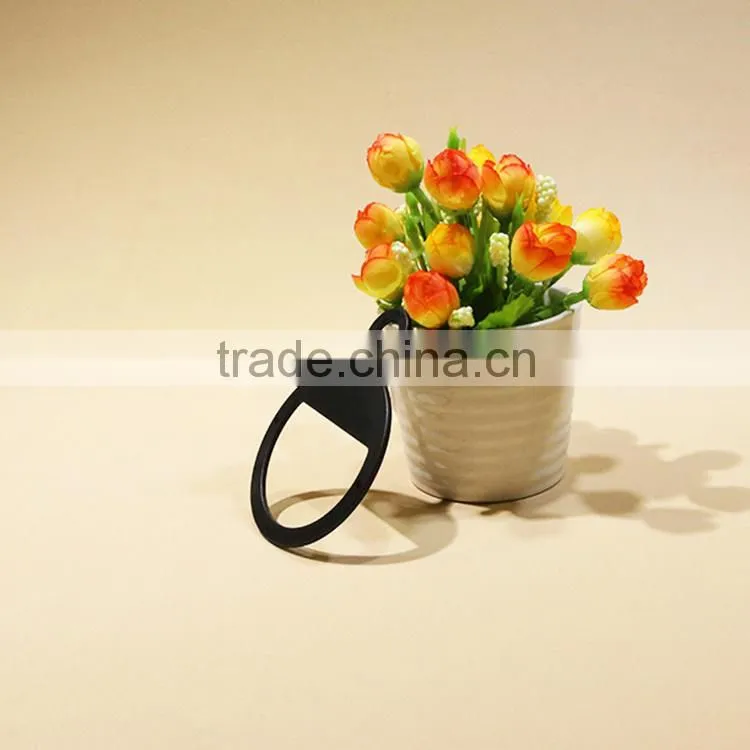 Durable Round plastic scarf hanger