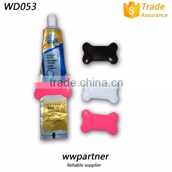 Custom Design Minions Plastic Toothpaste Squeezer