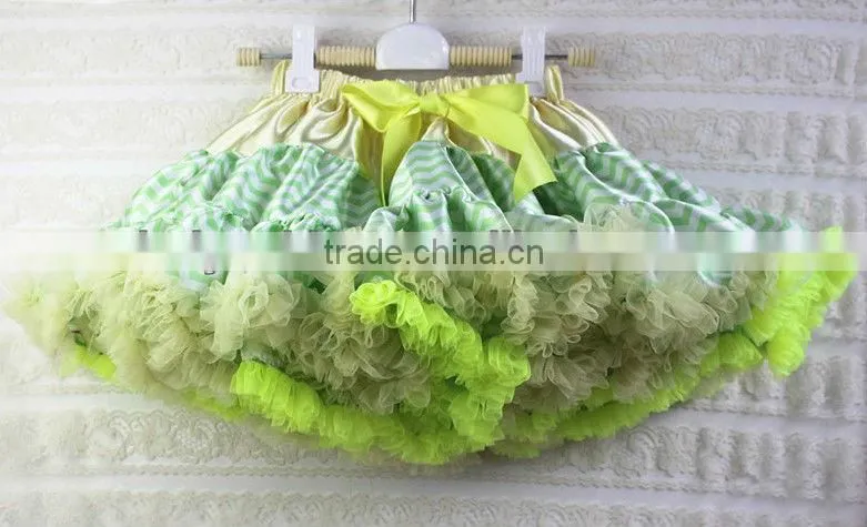 2013 New Designs Chevron Baby Pettiskirt Gilrs Wholesale Pettiskirts China