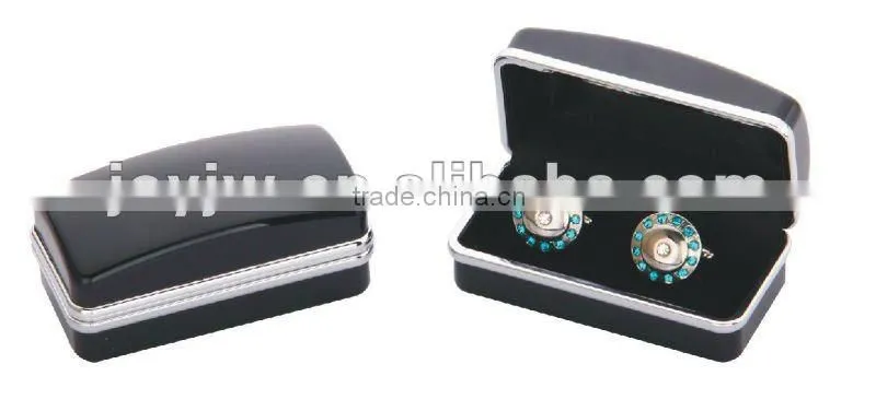 Cufflinks box
