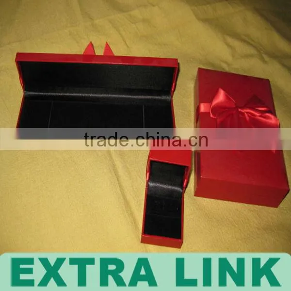 green packaging paper bag and packaging box with