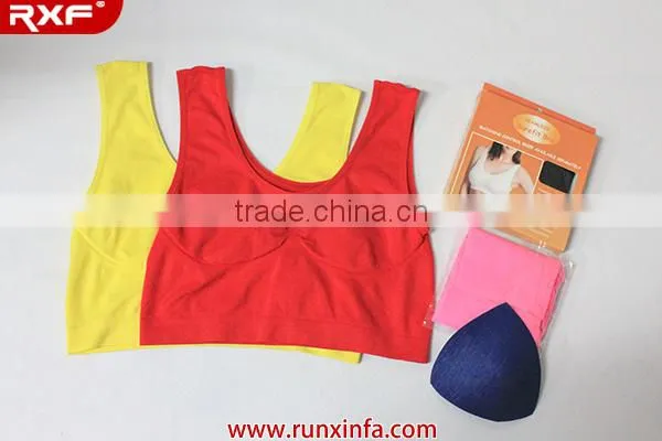 Cheap women seamless sports bra with removable pad
