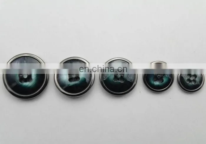 4 Holes custom polyester resin button for shirts