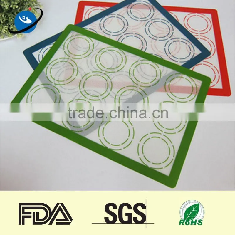 Wholesale non stick silicone baking mat set