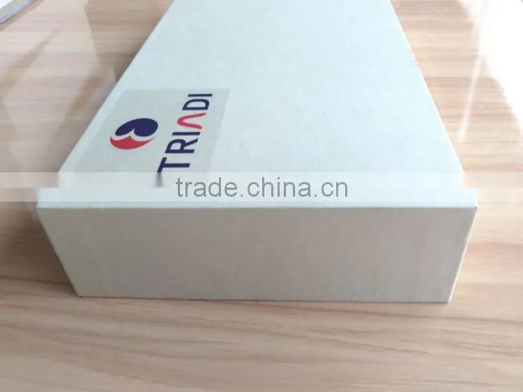 China brushless motor hand held 3 axis smartphone gimbal