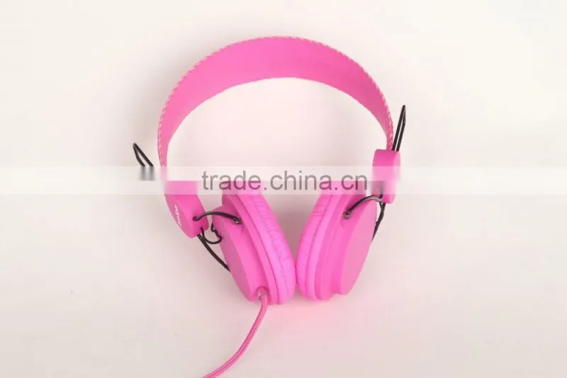 Sporty Headphone With Microphone