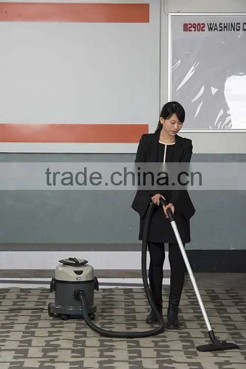 Professional water filtration vacuum cleaner