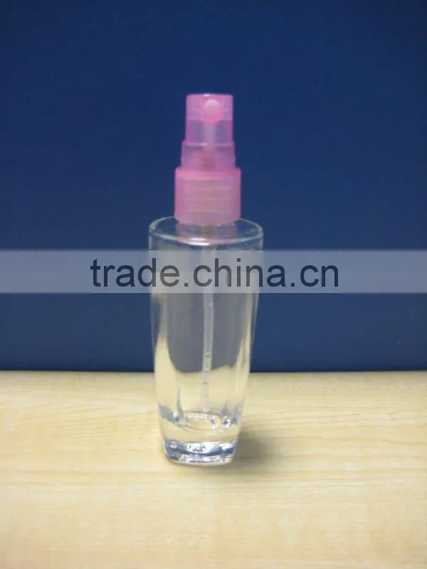 small capacity toner glass bottle with pump spray