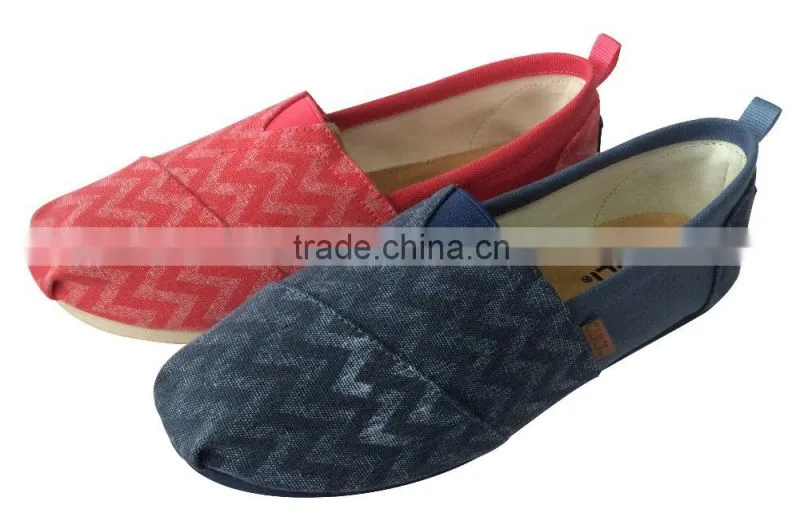 new model canvas casual shoes for women