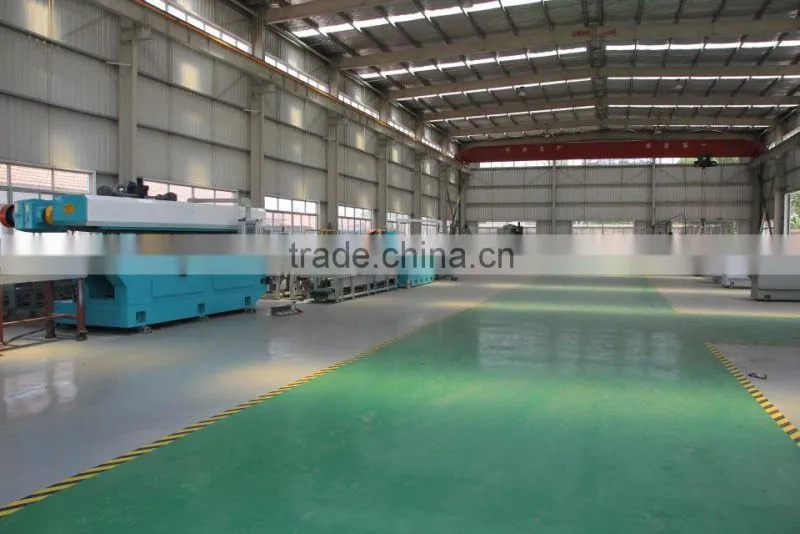 Sliding table saw
