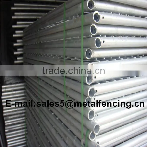 Used folding safety temporary swimming pool fence with door