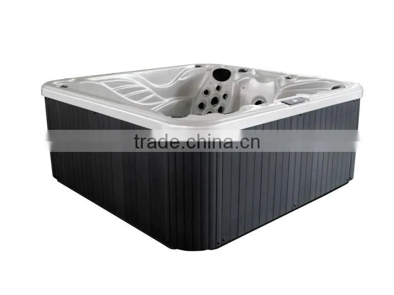 Beautiful 5 person hot tubs with fiberglass spa bottom