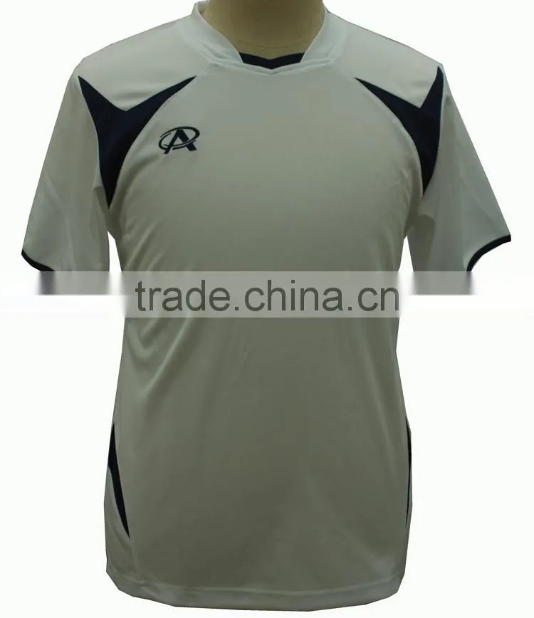 2015 hot selling wholesale cheap football uniform newest soccer jersey set