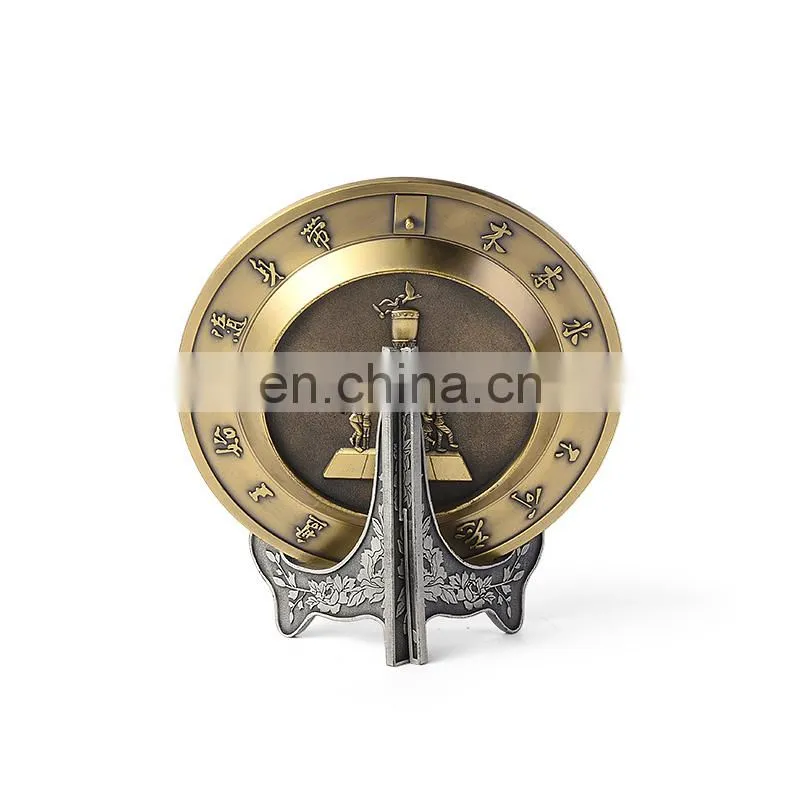 Custom embossed round metal commemorative plates for sale