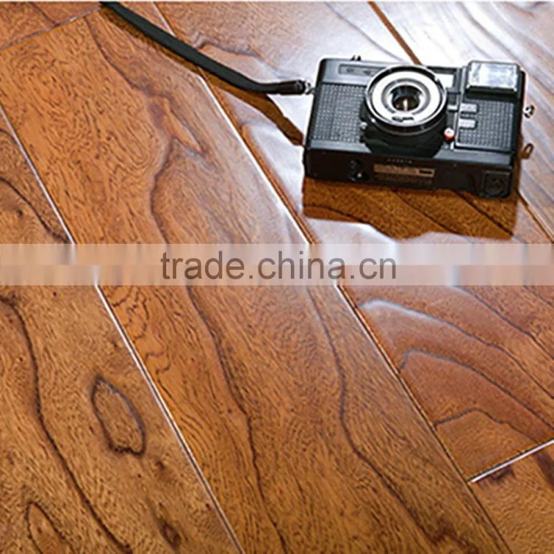 Smooth Surface Multilayer Elm Engineered Wood Flooring Natural Color