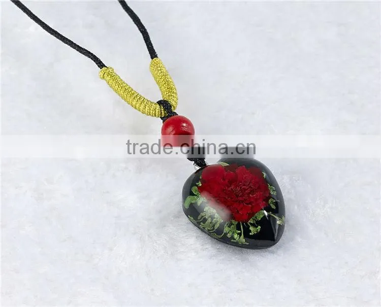 Real insect flower sea life embedded Wholesale fashion women necklace