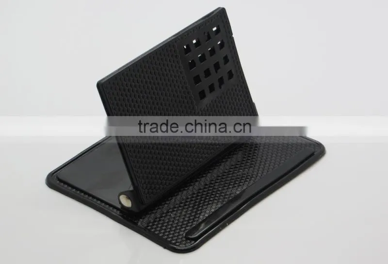 Removable Car Sticky Mat Cellphone Holding Mat Anti Slip Pad Car Flat Cellphone Holder Car Cellphone Dash Mat Support