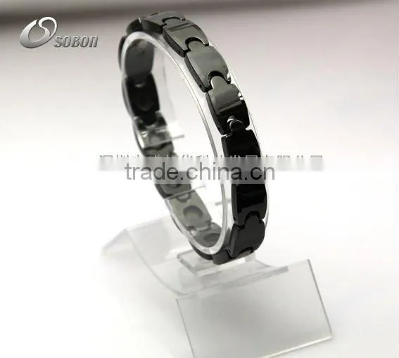 stylish ceramic design with bio magnetic bracelet