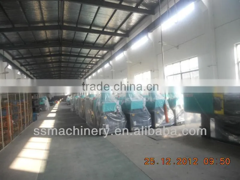 Small and precise 38T moulding machine