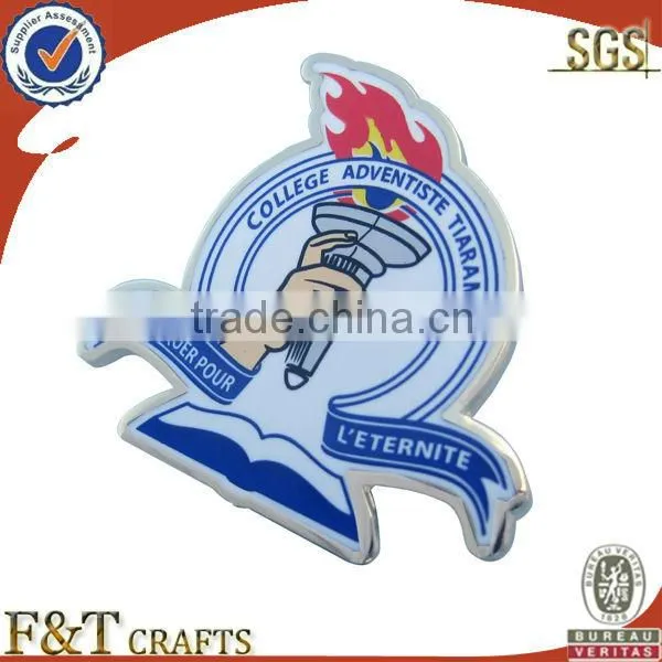 customized wholesale metal lapel pins flower