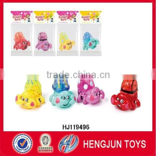 promotion plastic clockwork toys wind up walking triangle crab toy