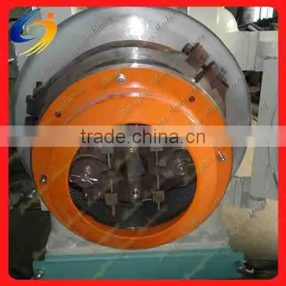 2016 factory price wood cotton stalks pellet machine